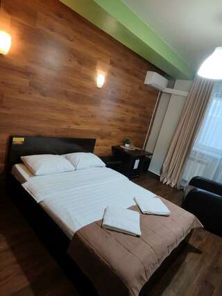 Гостиница Кочевник Улан-Удэ Номер стандарт с 1 двуспальной кроватью-2